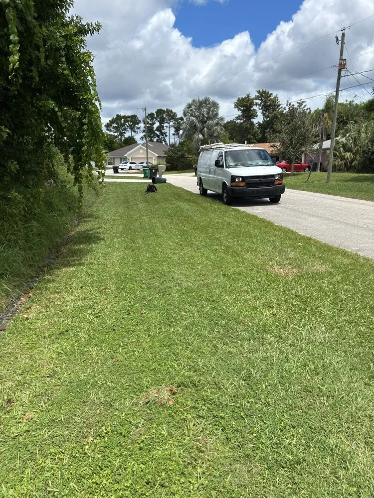 Professional garden landscaping with custom design across Port St. Lucie, FL - Olo Pack Landscaping