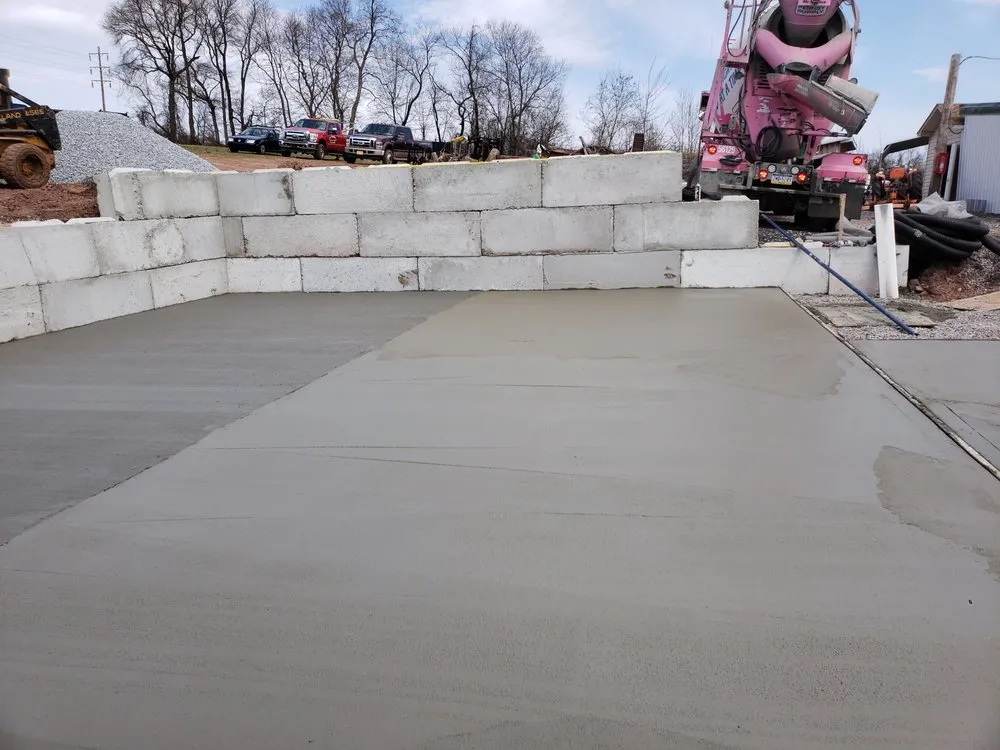 Professional lawn care service in Hummelstown, PA - Olszewski Construction