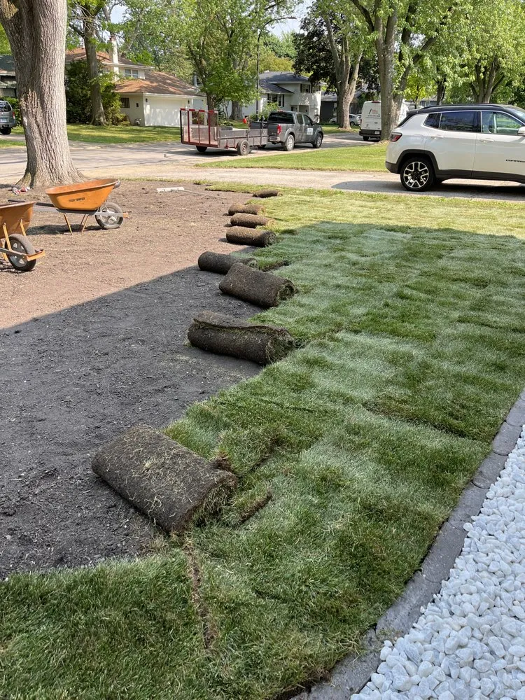 Trusted garden landscaping experts serving Aurora, IL - Olveras landscaping
