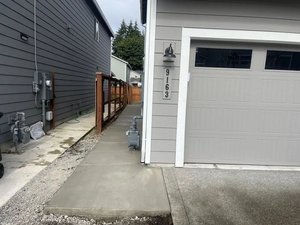 Custom lawn care service experts serving East Olympia, WA - Olympia Construction & Development