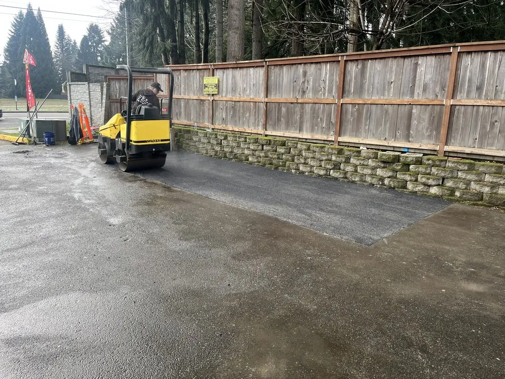 Local outdoor landscaping experts serving East Olympia, WA - Olympia Construction & Development