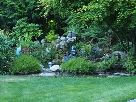 Custom yard maintenance for beautiful yards across Port Hadlock, WA - Olympic Greenhouse Nursery & Landscaping