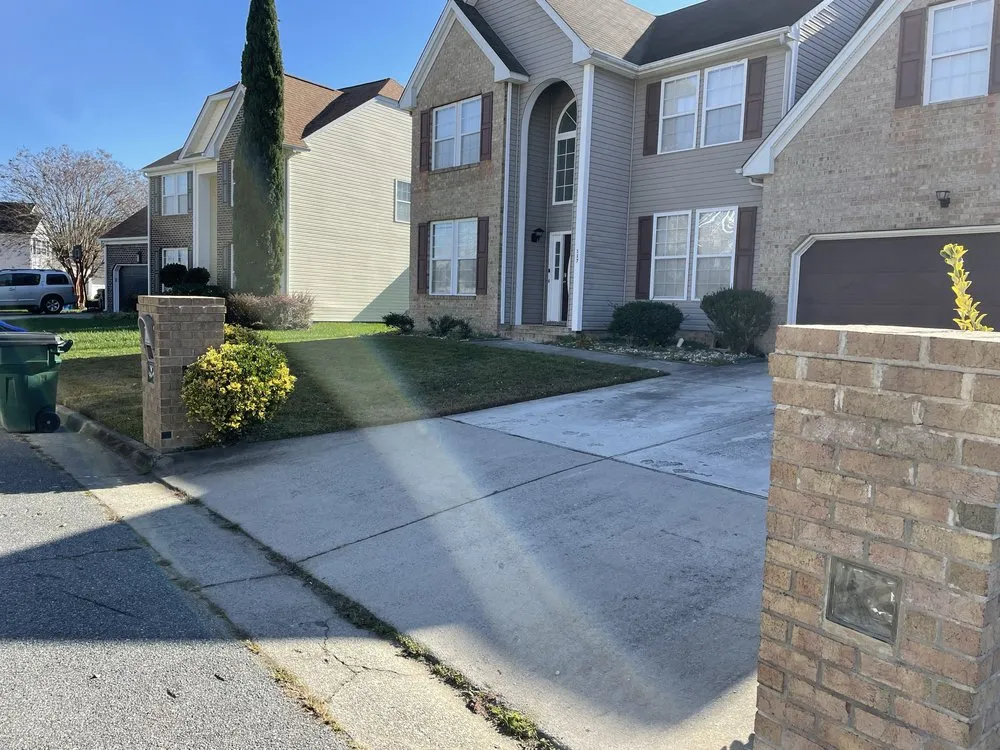 Affordable yard cleanup service for year-round maintenance across Portsmouth, VA - Olympic Land & Lawn