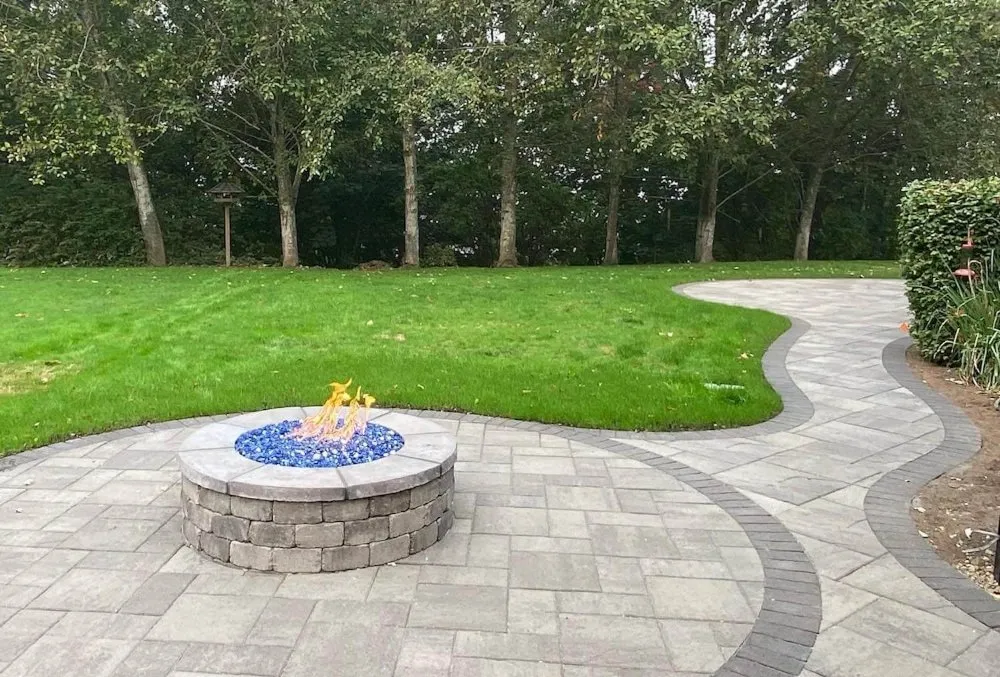 Custom lawn care service for homes in Lakewood, NJ by O&M Masonry & Contractors