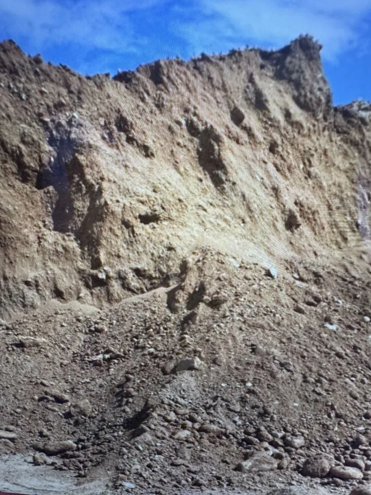 Affordable yard maintenance in Omaha, NE - Omaha Dirt and Rock