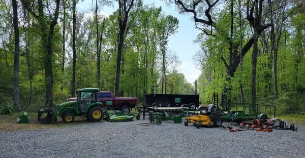 O'Malley's Bush Hogging and Land Maintenance Logo