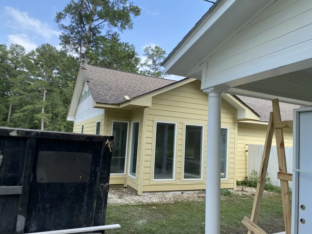 Affordable lawn care service in Lufkin, TX by Omar Martinez Remodeling