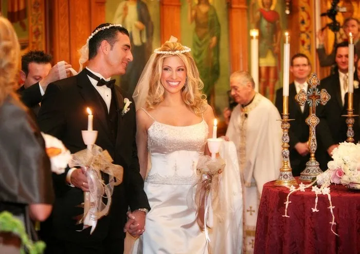 Custom lawn mowing service experts serving Dedham, MA - Omar Masonry And Painting