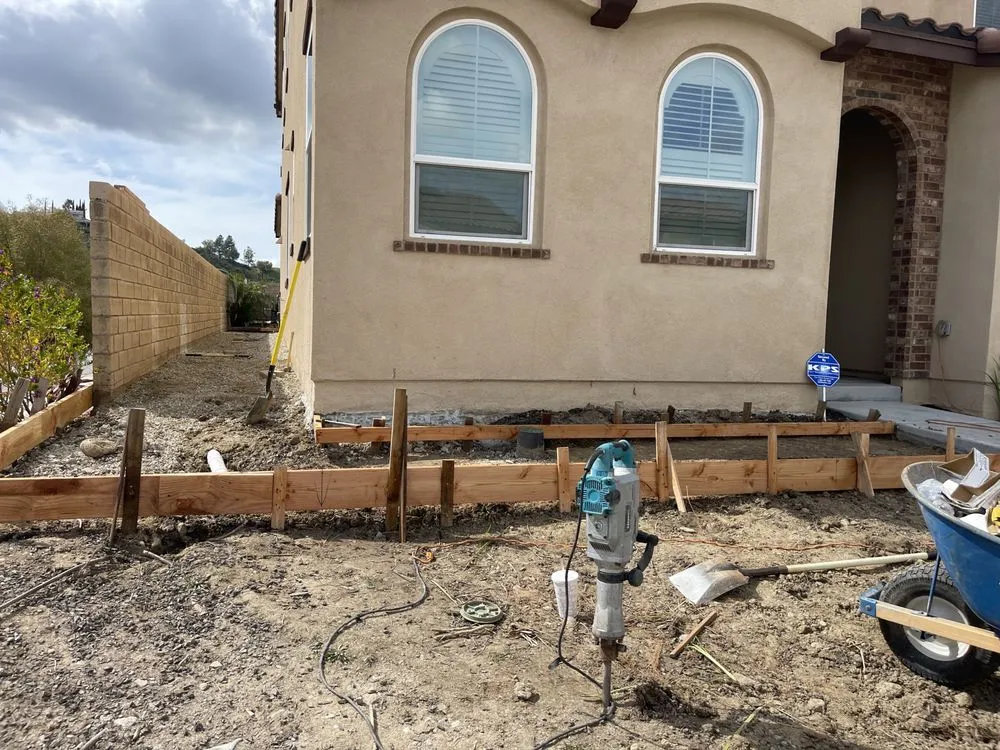 Reliable landscape installation for beautiful yards across Santa Clarita, CA - Omar’s Concrete & Paving