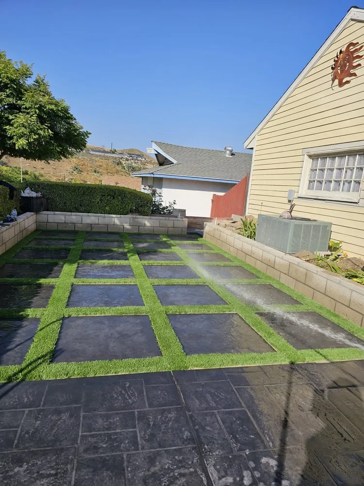 Trusted residential landscaping in Santa Clarita, CA - Omar’s Concrete & Paving