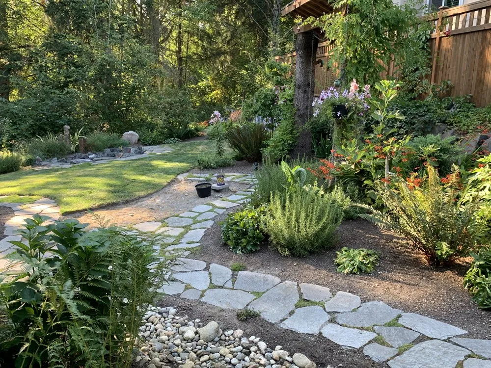 Professional outdoor landscaping in Everett, WA - Omar’s Landscaping