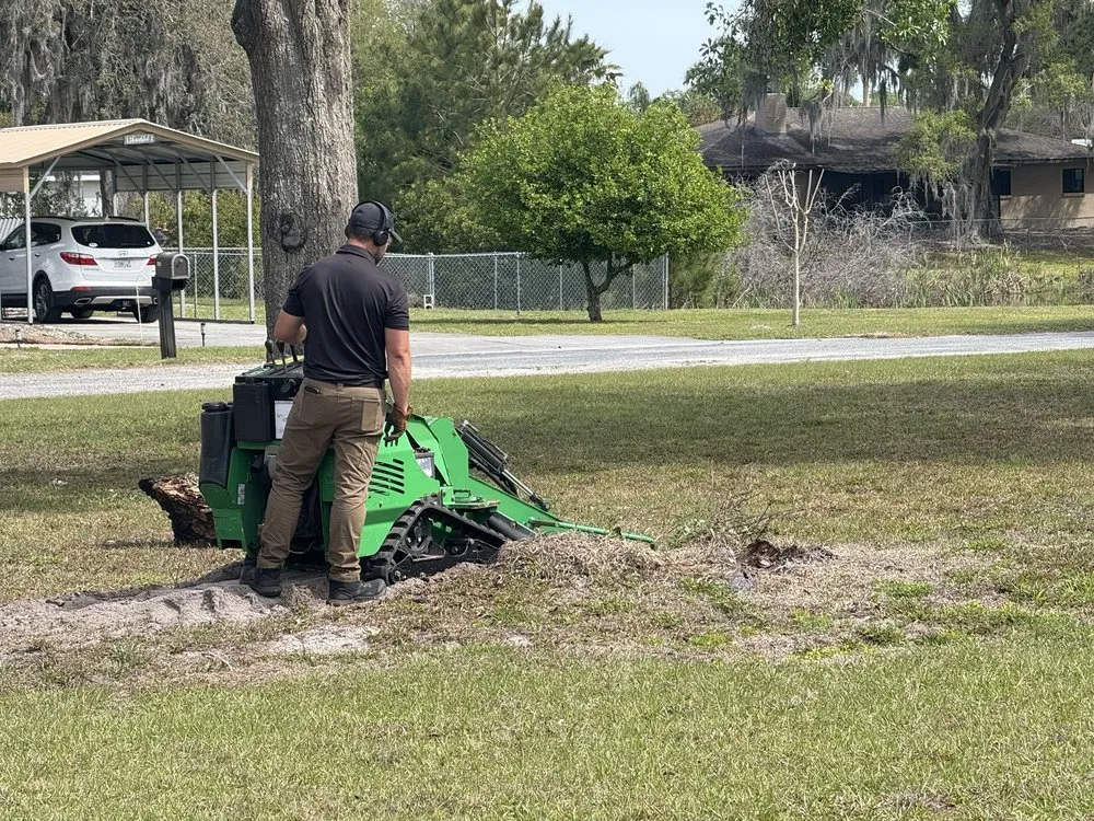 Reliable yard cleanup service experts serving Inverness, FL - OMC Landscape Professional