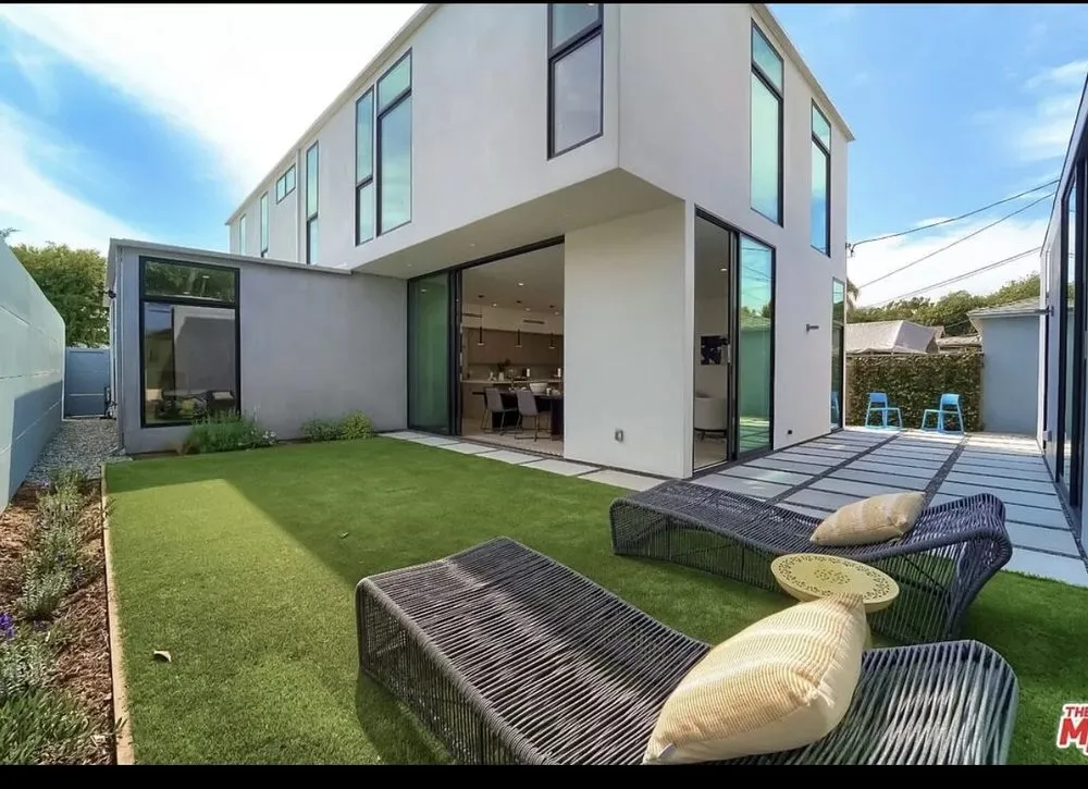 Affordable landscaping services experts serving Los Angeles, CA - Omega Landscaping