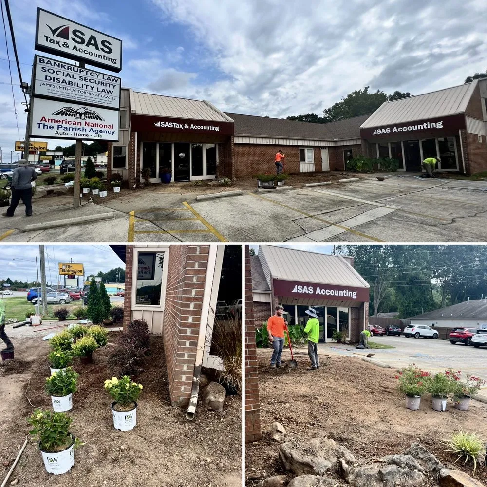 Expert yard cleanup service with custom design in Alabaster, AL by OmegaScapes