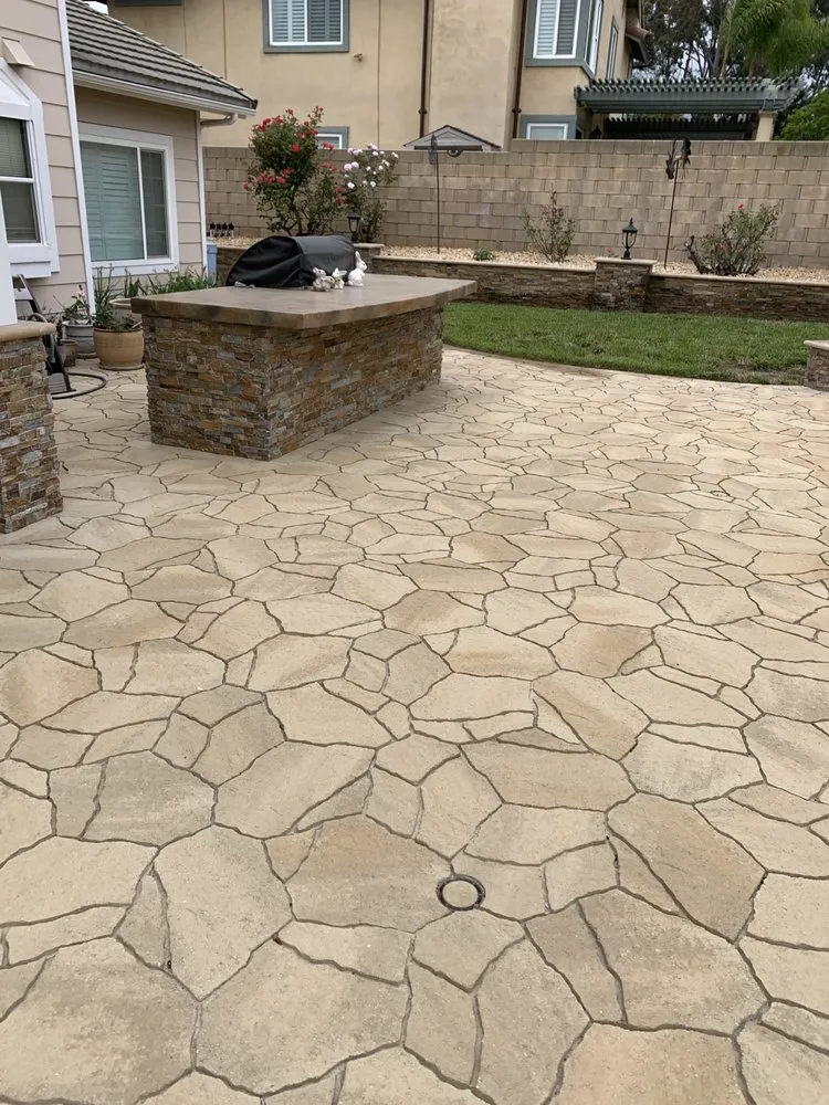 Professional residential landscaping for beautiful yards in Covina, CA by OMG Landscaping & Tree Care