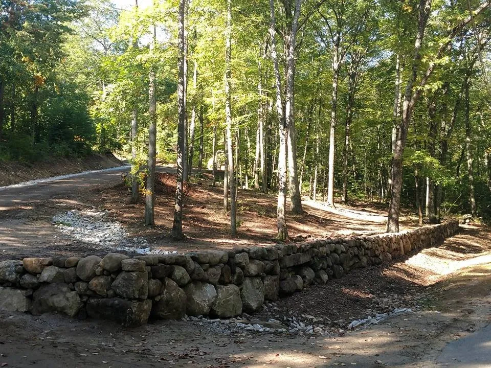 Top-rated yard cleanup service experts serving Manchester, NH - OMS