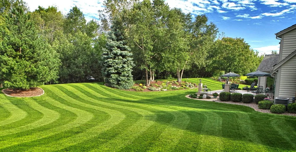 Affordable landscaping services for year-round maintenance across Bentonville, AR - Omura Property Management