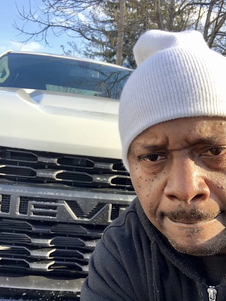 Reliable yard cleanup service in Florissant, MO by On Call Lawncare and More