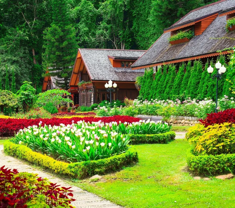 Affordable landscape design in Florissant, MO by On Call Lawncare and More