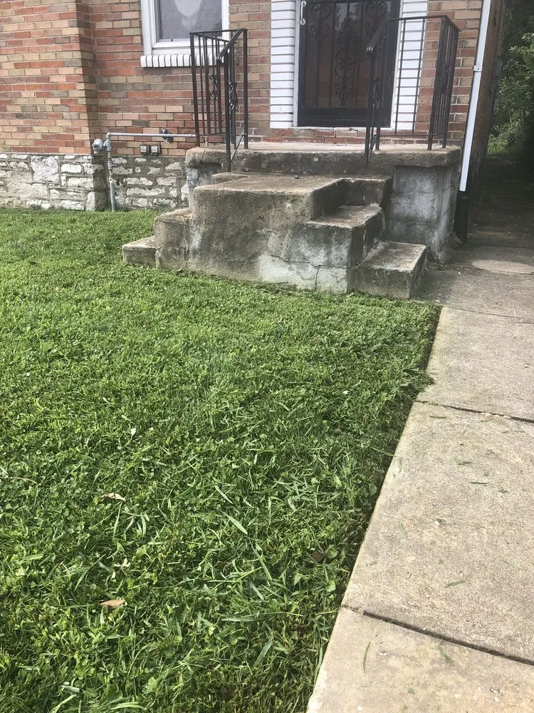 Custom yard maintenance in Florissant, MO by On Call Lawncare and More