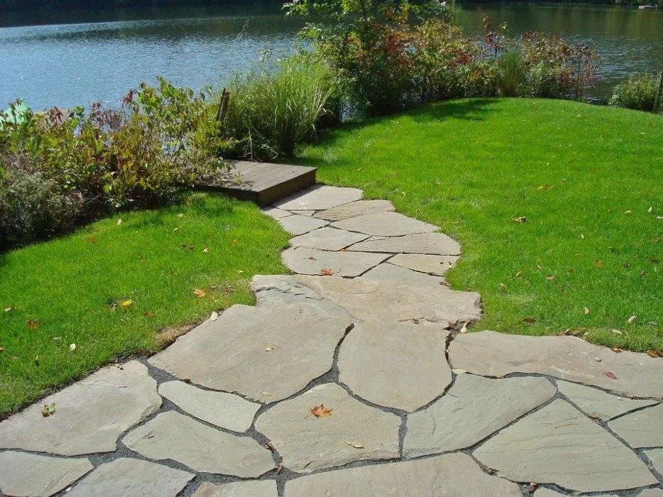 Custom garden landscaping experts serving Putnam Valley, NY - On Earth