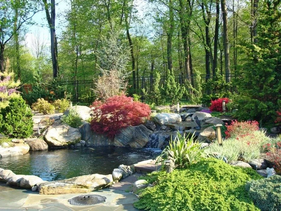 Expert landscape design for beautiful yards in Putnam Valley, NY by On Earth
