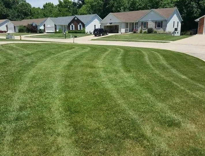 Affordable yard maintenance in Troy, MO - On My Own Time Lawn Care