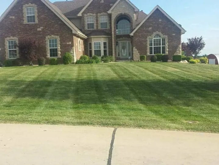 Expert yard maintenance in Troy, MO - On My Own Time Lawn Care