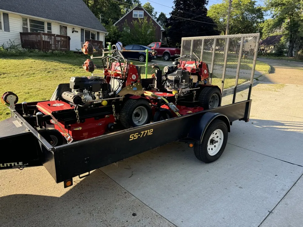 Reliable yard cleanup service in Des Moines, IA - On Point Lawn & Landscape