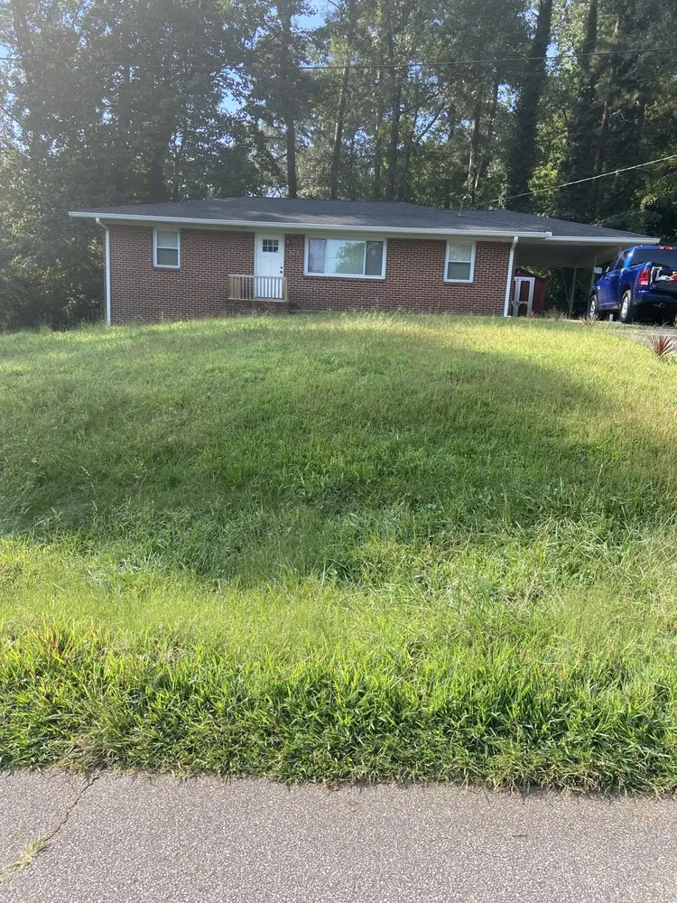 Reliable garden landscaping in Jonesboro, GA by On Point Lawn Care Services