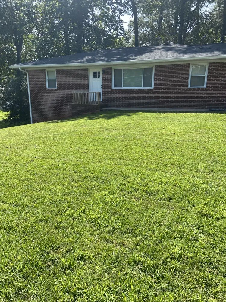 Reliable yard maintenance in Jonesboro, GA by On Point Lawn Care Services