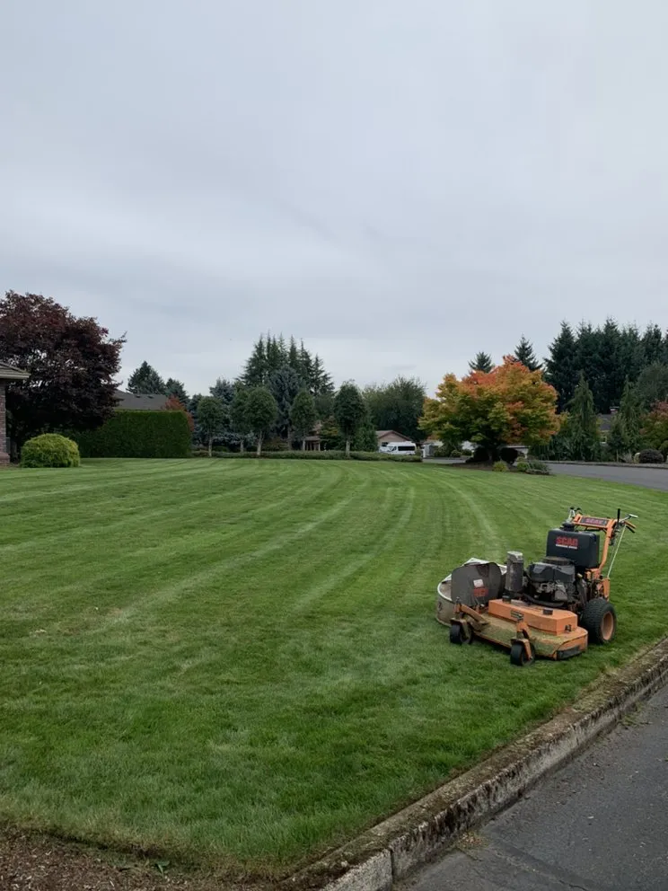 Top-rated lawn mowing service experts serving Boring, OR - On Target Landscape maintenance