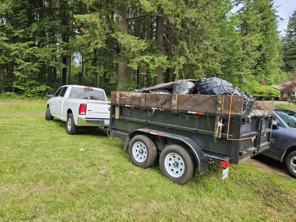 Professional garden landscaping experts serving Olympia, WA - On The Dot Hauling