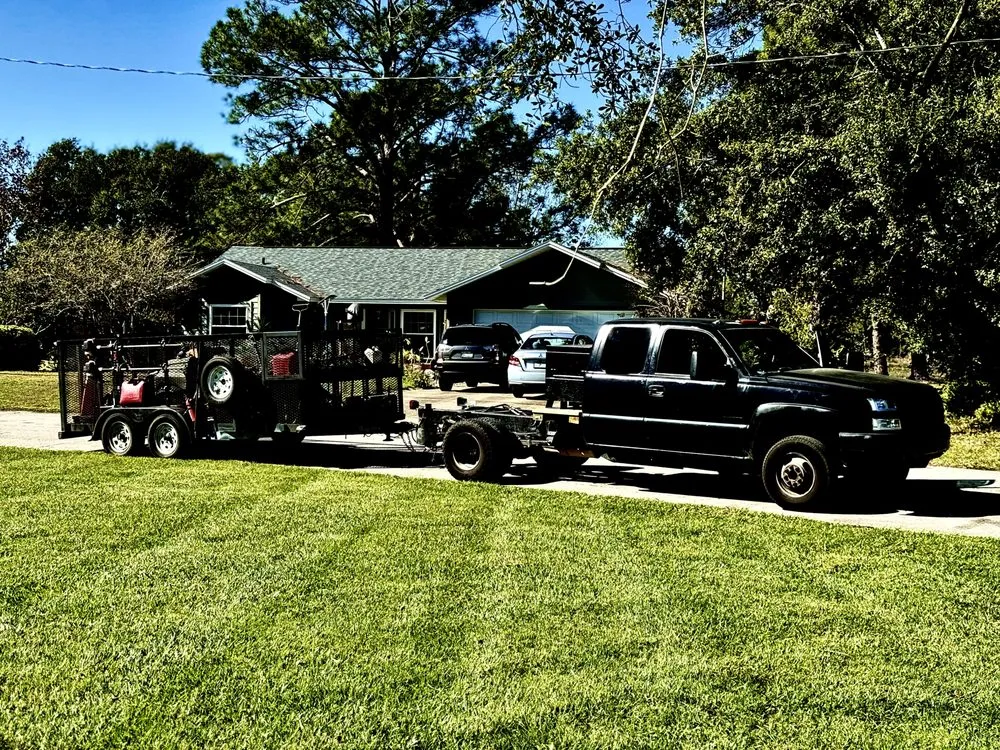 Trusted lawn mowing service in Orange City, FL by On The Fly 407