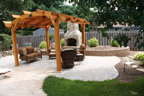 Reliable yard maintenance in Edwardsville, IL - On the Level Landscaping