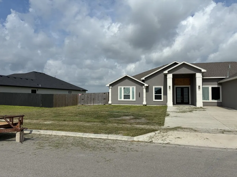 Custom landscape installation in Kingsville, TX - On The Move Landscaping