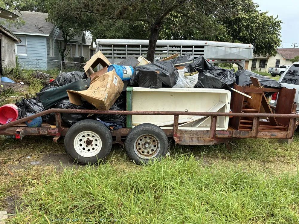 Expert landscape installation experts serving Kingsville, TX - On The Move Landscaping