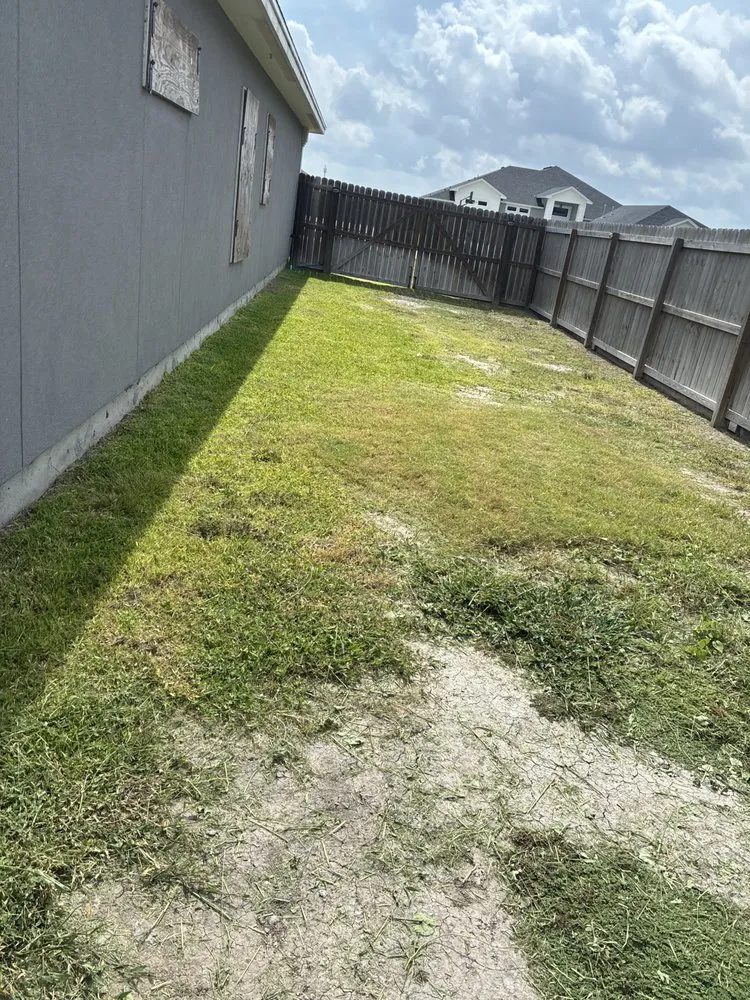 Expert residential landscaping for homes in Kingsville, TX by On The Move Landscaping