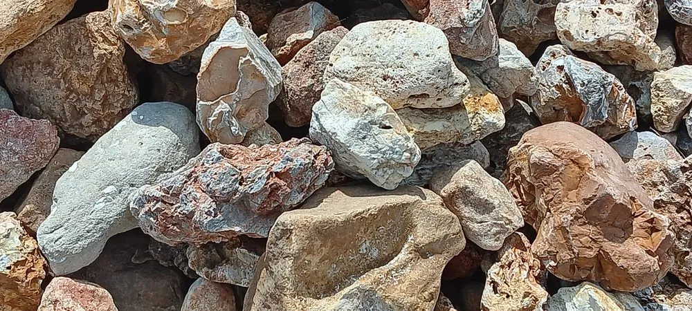 Top-rated landscape installation experts serving Lake Ozark, MO - On The Rocks Haul-N