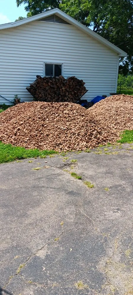 Trusted landscape design in Lake Ozark, MO by On The Rocks Haul-N