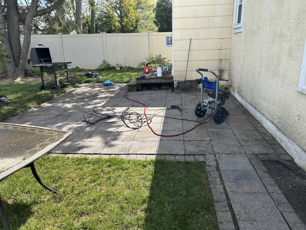 Expert yard maintenance experts serving Garden City, NY - On The Spot