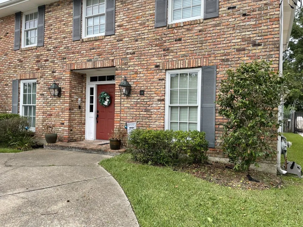 Professional landscape installation for residential properties in River Ridge, LA by On Time Lawn Services