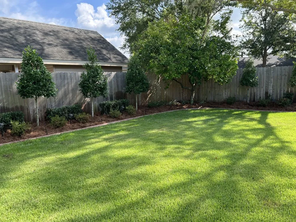 Top-rated garden landscaping in River Ridge, LA by On Time Lawn Services