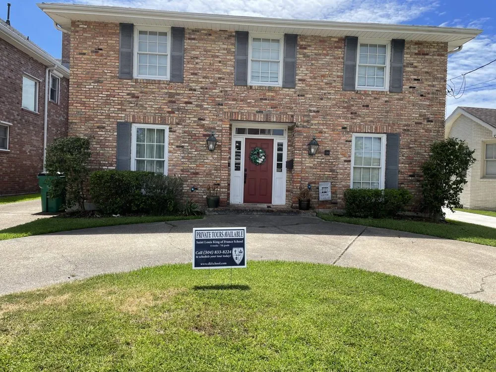 Custom landscape design for residential properties across River Ridge, LA - On Time Lawn Services