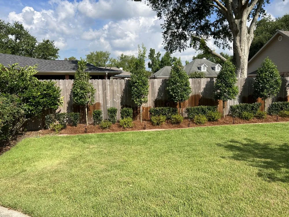 Local lawn mowing service in River Ridge, LA - On Time Lawn Services