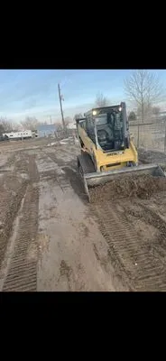 On Track Service Logo