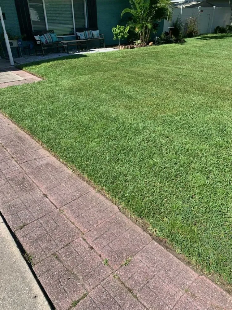 Expert garden landscaping with custom design across Auburndale, FL - One Call Away Lawncare and Landscaping