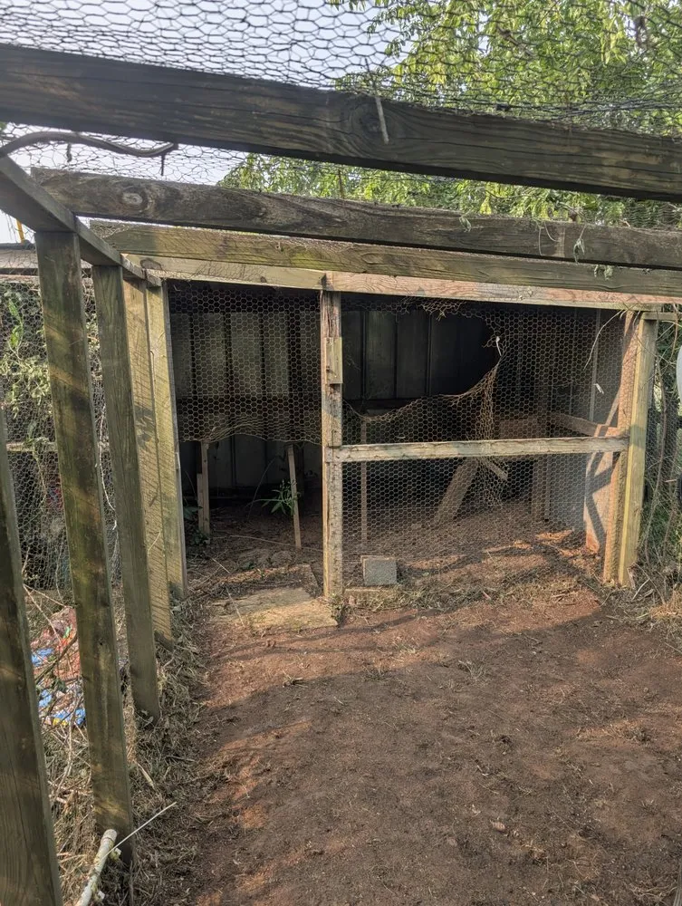 Expert outdoor landscaping in Hillsville, VA - One Call To Riley