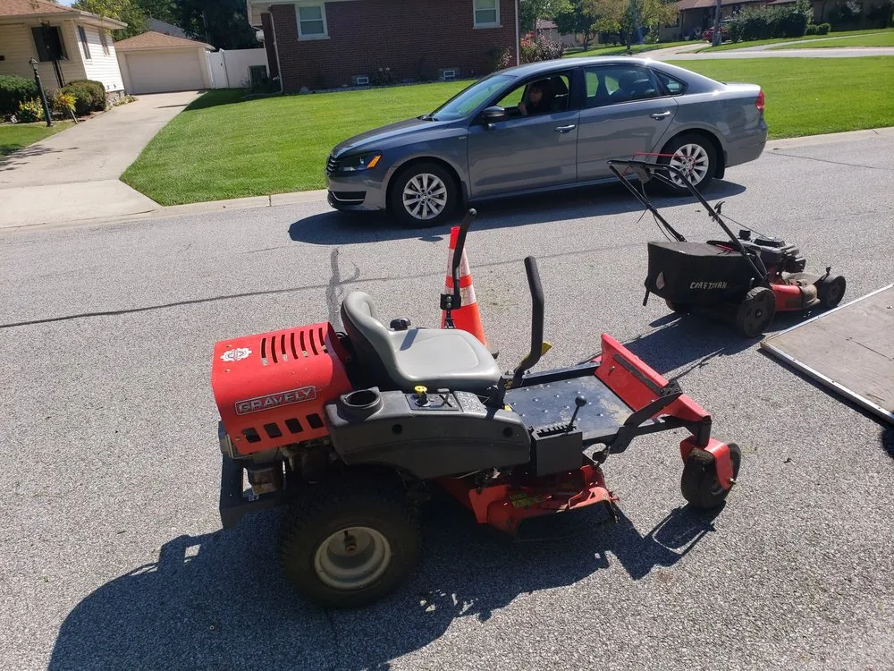 Expert yard maintenance for residential properties in Chicago, IL by One Choice Property Preservation