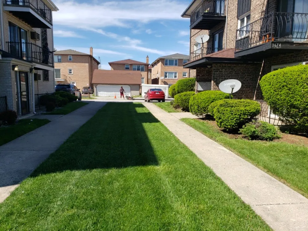 Custom garden landscaping in Chicago, IL - One Choice Property Preservation